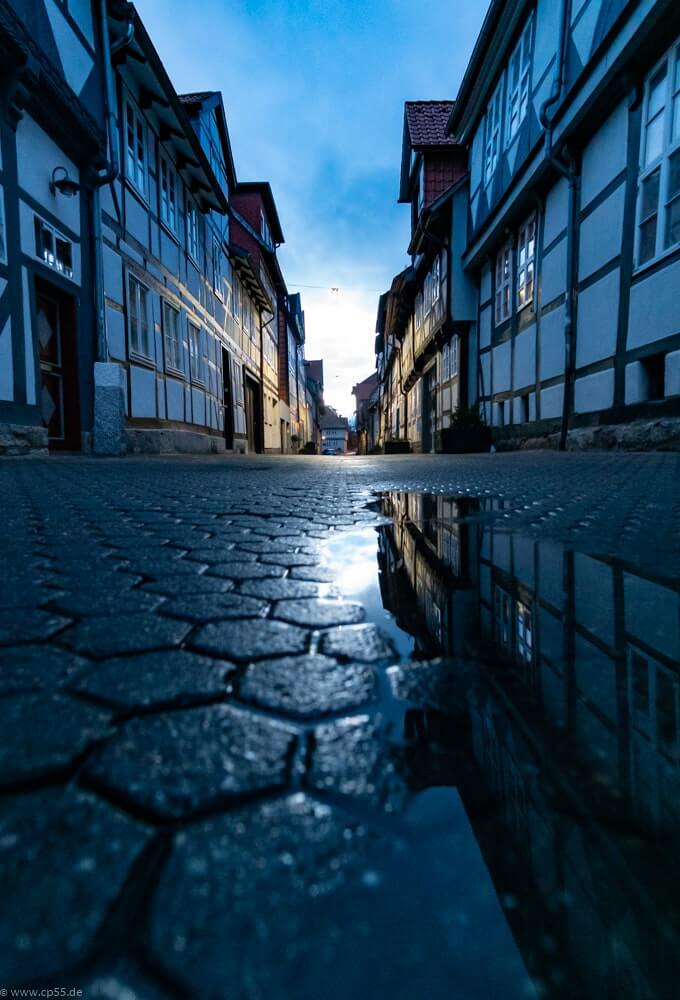 Spiegelungen 4 Fachwerkstadt zur blauen Stunde
