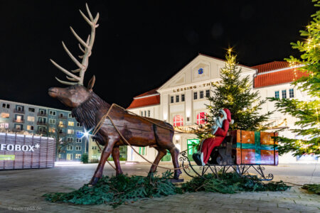 Frohe Weihnachten in Wolfenbüttel 51 Lessing-Theater Winterflair Weihnachtsmann